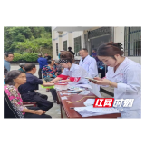 水东镇：关爱老人“零距离”免费体检暖人心