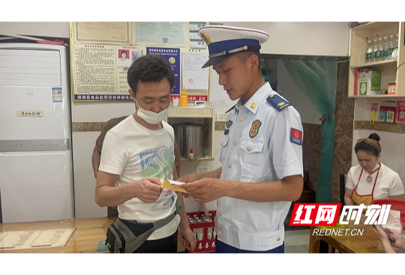 溆浦消防：深入辖区沿街商铺开展消防安全宣传