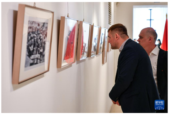 纪念抗战胜利80周年图片展在莫斯科举办
