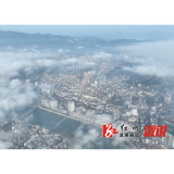 县城现平流雾奇观 云雾缭绕美如仙境