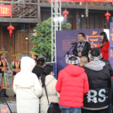 把溆浦建设成为百万人民的幸福“家山”——王跃文《家山》家乡读者分享会在溆浦举行
