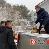 油洋乡：浴“雪”奋战保平安