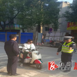 大江口镇：开展“一盔一带”专项行动，让安全出行深入人心