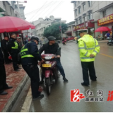 深子湖镇：常态化开展交通顽瘴痼疾整治