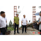 郑湘：举全县之力 集全县之智 助推雪峰山公司上市和高铁索道尽快营运