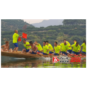 龙湖村划龙舟庆中秋