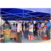 疫情防控不松懈 卢峰镇城区开展全员核酸检测