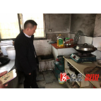 葛竹坪镇：深入开展“敲门行动” 让消防安全理念深入民