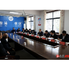 强化信访源头治理 尽心尽力为群众排忧解难——郑湘接待来访群众