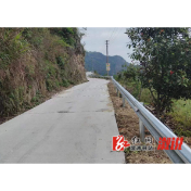 思蒙镇：修好便民路，打开致富路