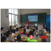 爱心捐赠显真情 情系学子暖人心