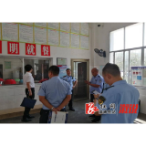 舒溶溪乡：检查食品安全 优化营商环境