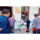 水东镇：情满中秋，喜迎国庆，爱在敬老院