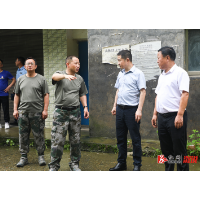 郑湘到乡镇调研指导防汛救灾工作