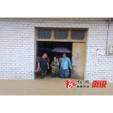 深子湖镇：防汛抗险 转移群众