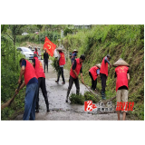 葛竹坪镇：开展道路清障活动 保障群众出行通畅