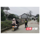 卢峰镇：深化“两站两员”建设 筑牢农村道路安全防线