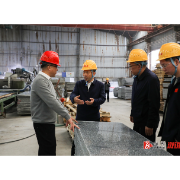 郑湘到乡镇调研安全生产、春耕备耕工作