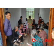 思蒙镇：健康服务送温情 多方联动护银龄