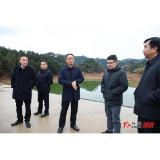 杨廉喜调研梁家坡生态体育公园项目规划建设工作