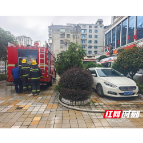 溆浦县消防送“生命水” 速解济民医院“燃眉急”