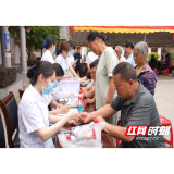 党旗伴义诊 医者暖乡情——湖南医药学院总医院医疗专家团队赴溆浦水东镇开展“义诊”活动