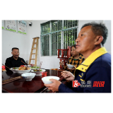 汛情暖心守护 葛竹坪镇全力保障转移群众生活安稳