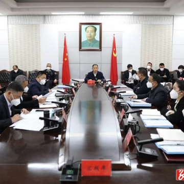 县委常委会会议召开