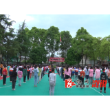 溆浦交警进校园加强交通安全宣传  抓源头管理  牵起安全桥梁