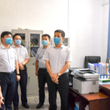 许忠建在主持召开乡村振兴工作座谈会时强调：聚焦主责主业 担当使命任务 在推进乡村振兴中干在实处走在前列