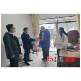 北斗溪镇：分级分类提供健康服务，“爱心药包”送去健康关怀