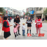 葛竹坪镇：禁毒宣传进集市 拒毒防毒入民心
