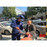 溆浦县消防救援大队前往“九小场所”开展宣传式巡查 助力优化营商环境