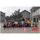 卢峰镇社工站开展“关爱未成年人 守护健康成长”主题慰问活动