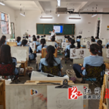 彭黎明：妙手丹青绘锦绣 职业教育著华章