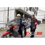 北斗溪镇：“红袖章”赶集送“安全”