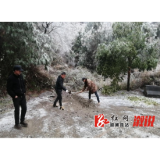 溆浦县交通运输局积极应对雨雪冰冻天气 全力保通保畅