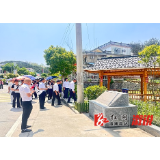 观摩先进乡村，推进全域秀美——深子湖镇开展人居环境示范点参观学习活动