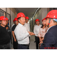许忠建在调研鹤中一体化和全球湘商大会项目建设时强调：全面践行人民城市理念 着力提升城市形象和品位