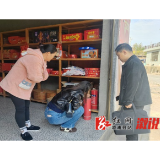 两丫坪镇：“房”止隐患 筑牢安全防线