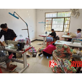 舒溶溪乡：箱包厂房促就业 乡村振兴注动能