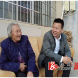 【人大代表风采】张珏：扎根板栗坪的“最后一公里”书记