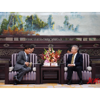 沈晓明会见安赛乐米塔尔集团执行董事长拉克什米·米塔尔