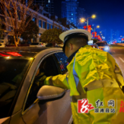 县公安交警：夜查酒驾醉驾 筑牢安全防线