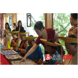 我县举办“福地怀化·诗源溆浦”采风活动