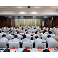 县委常委会（扩大）会议暨县委理论学习中心组2025年第九次集体学习举行