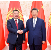 上合组织天津峰会|习近平会见吉尔吉斯斯坦总统扎帕罗夫
