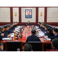 许忠建主持召开市委经济工作务虚会