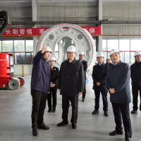 毛伟明在怀化调研