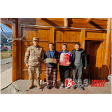 三江镇：上门喜送“光荣牌” 用心温暖“军属心”